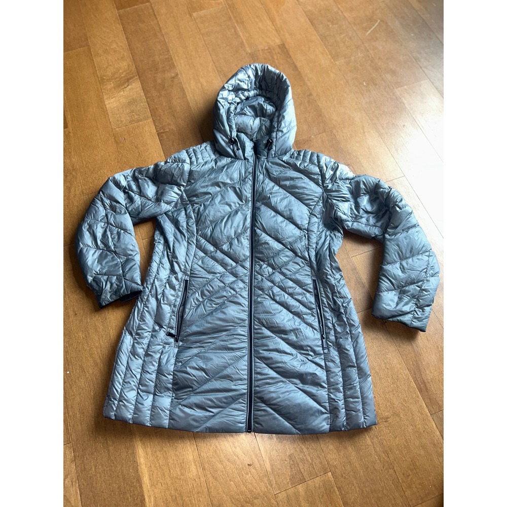 BCBGeneration Metallic Silver Ultra Light Packable Down Puffer Jacket Hooded L